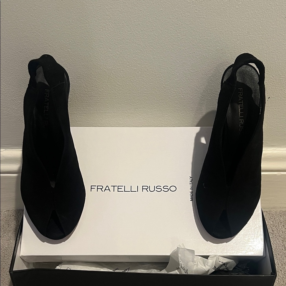 Black Women's suede open toe heels